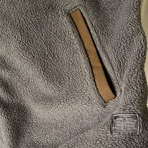 Toad&Co Brickland Fleece Vest, Gray and Light Brown in Sz XL - Picture 2 of 9